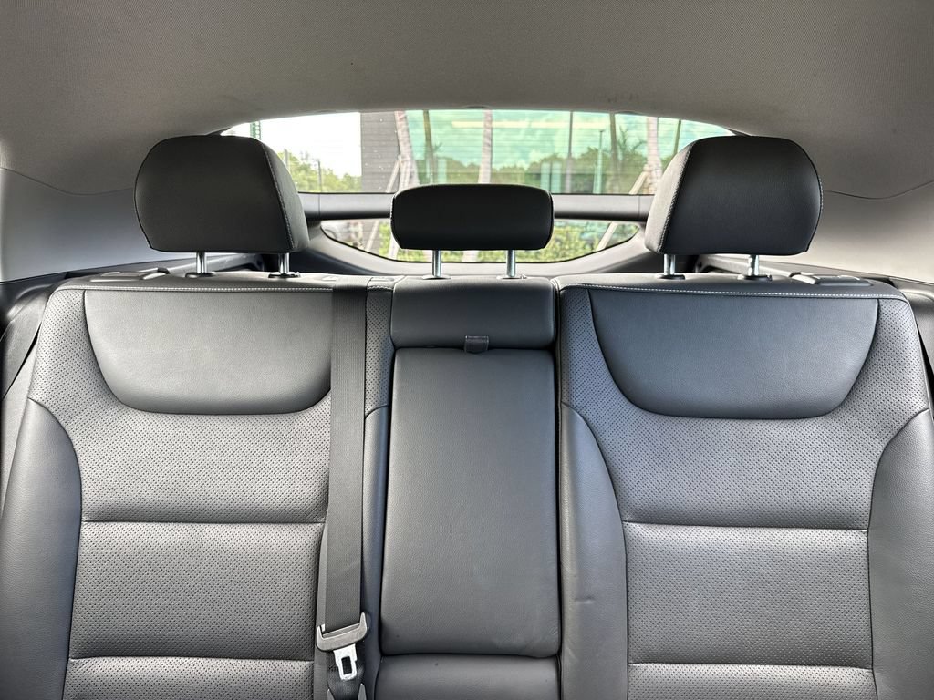 Used 2019 Hyundai Ioniq Limited FWD image 18