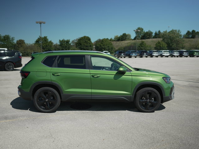 New 2025 Volkswagen Taos SEL AWD/4WD image 8
