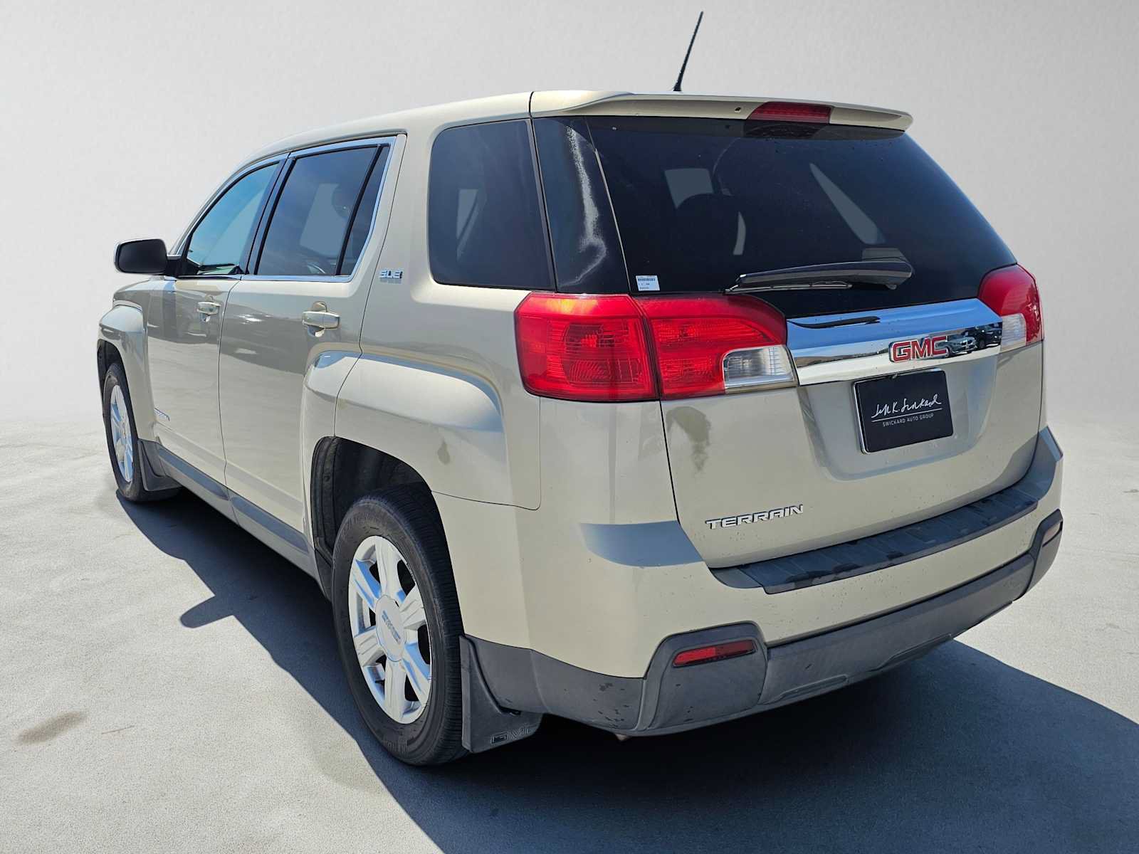 Used 2014 GMC Terrain SLE w/ LPO, Protection Package FWD image 5