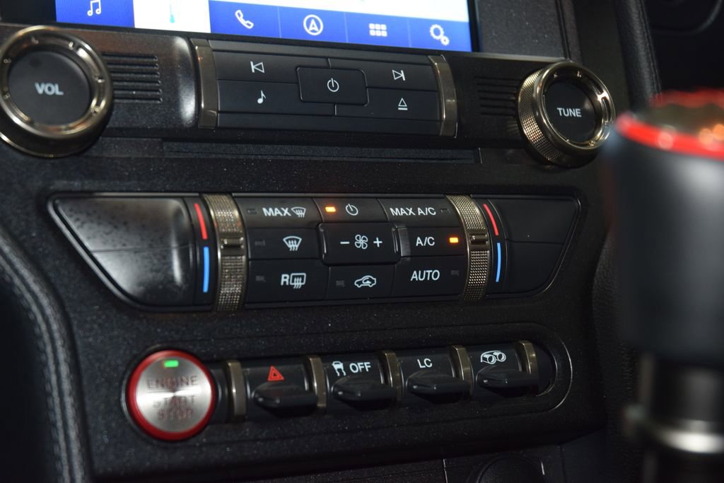 Used 2020 Ford Mustang Shelby GT350 w/ Technology Package image 34