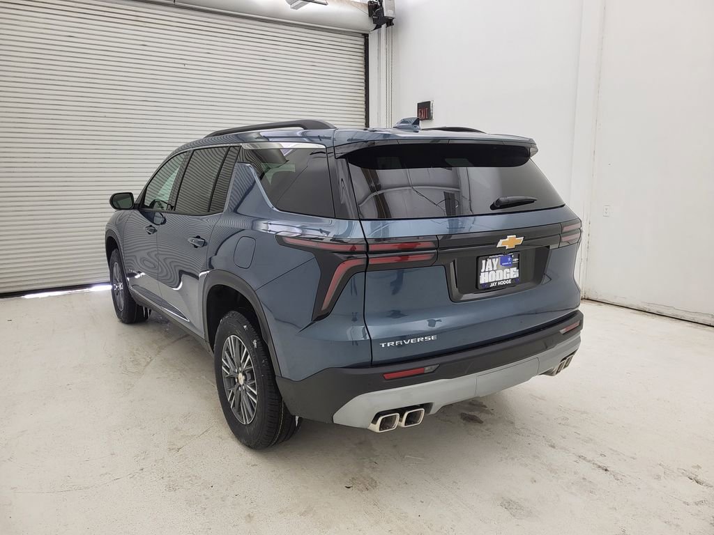 New 2026 Chevrolet Traverse LT w/ LPO, Floor Liner Package image 16