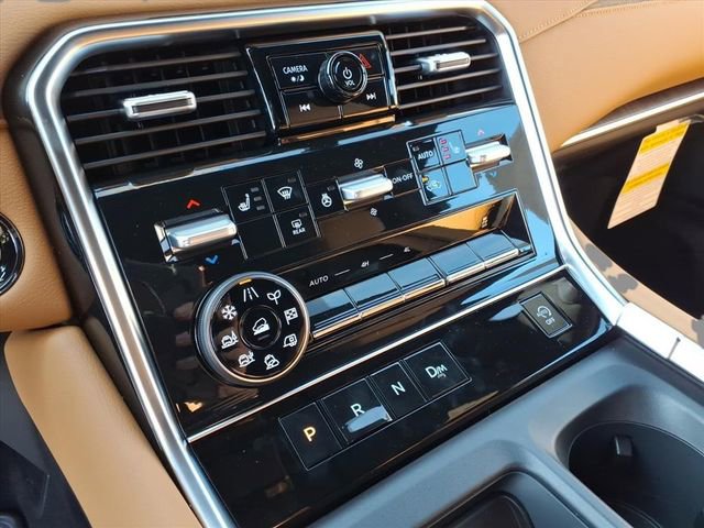 New 2026 Nissan Armada SL w/ Captain's Chari Seat Package image 22