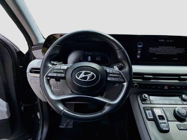 Used 2023 Hyundai Palisade SEL FWD image 11
