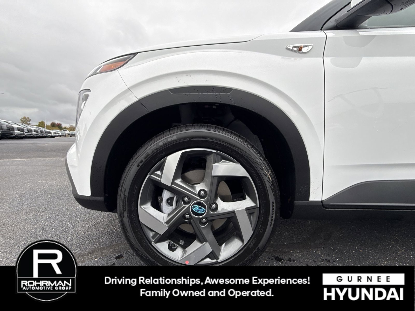 New 2026 Hyundai Venue SEL FWD image 11