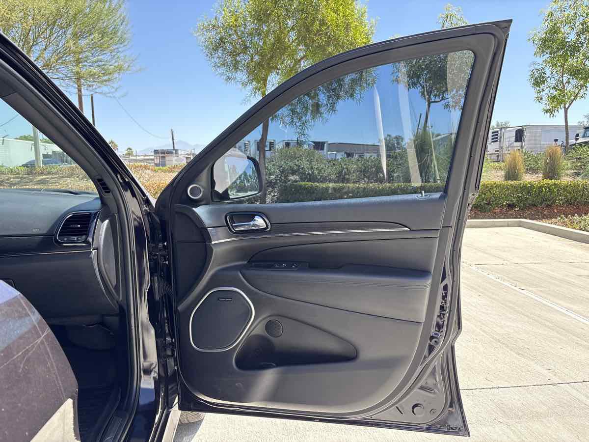 Used 2021 Jeep Grand Cherokee High Altitude RWD image 16