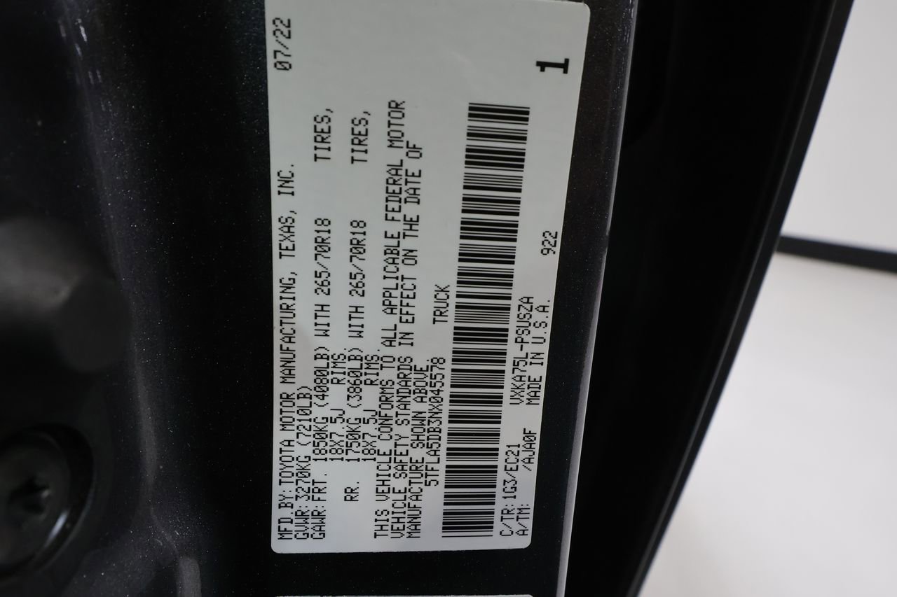 Used 2022 Toyota Tundra SR5 image 31