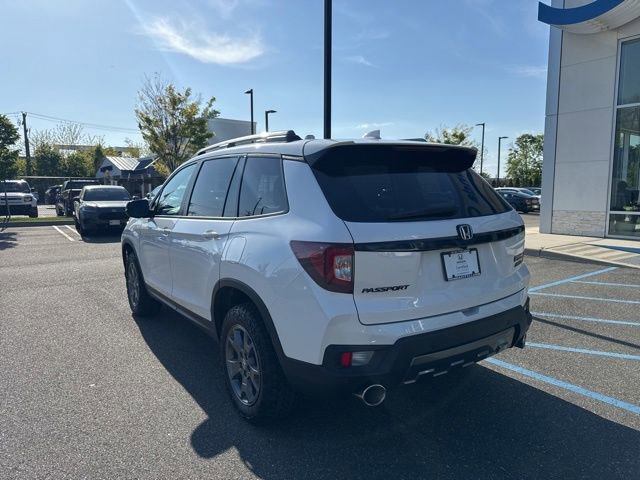 Used 2024 Honda Passport TrailSport image 6
