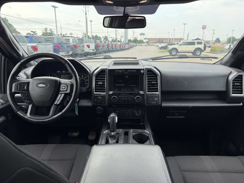 Used 2016 Ford F150 XLT w/ Equipment Group 302A Luxury AWD/4WD image 20