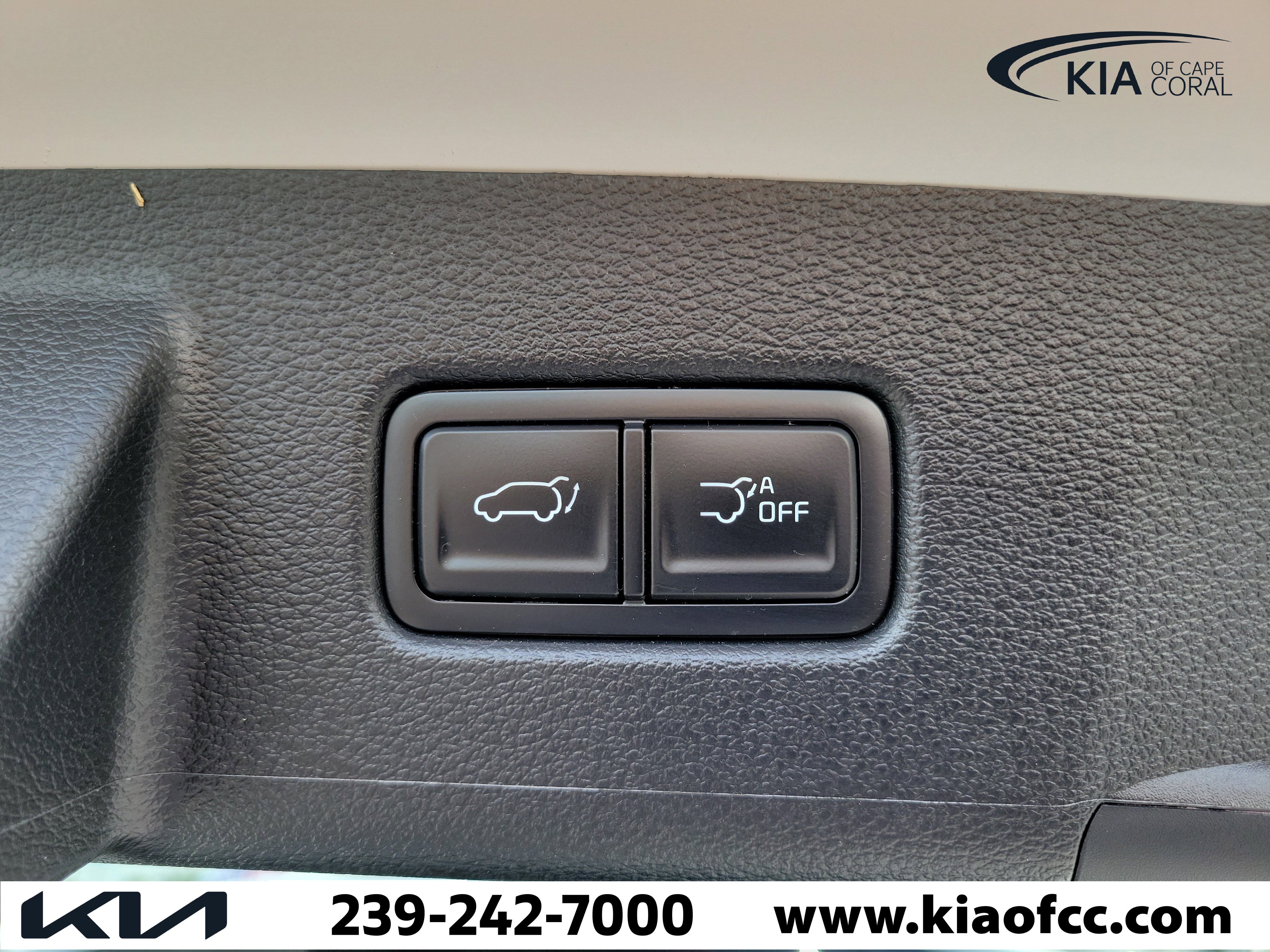 Certified 2025 Kia Telluride SX Prestige X-Line image 12