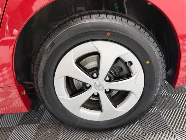 Used 2015 Toyota Prius Two FWD image 42
