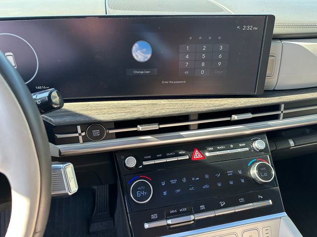 Used 2024 Hyundai Santa Fe Calligraphy image 29