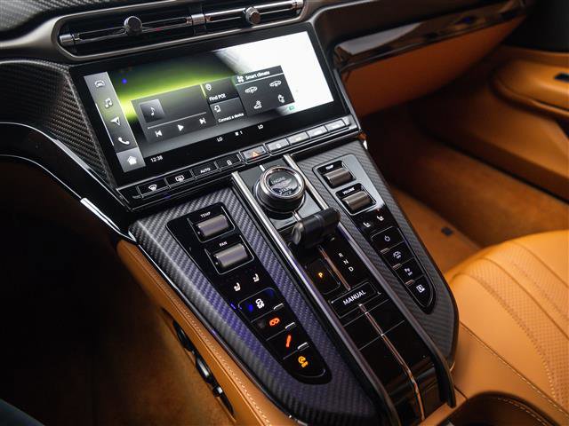 New 2026 Aston Martin V8 Vantage Coupe image 10