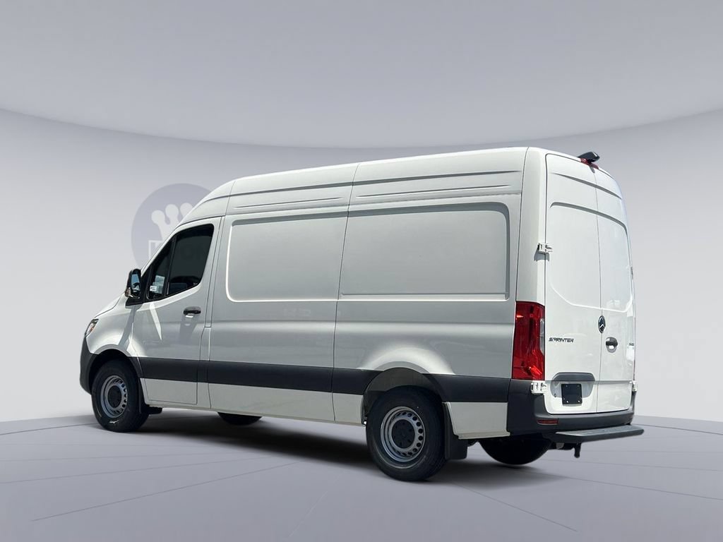 Certified 2025 Mercedes-Benz Sprinter 2500 image 4