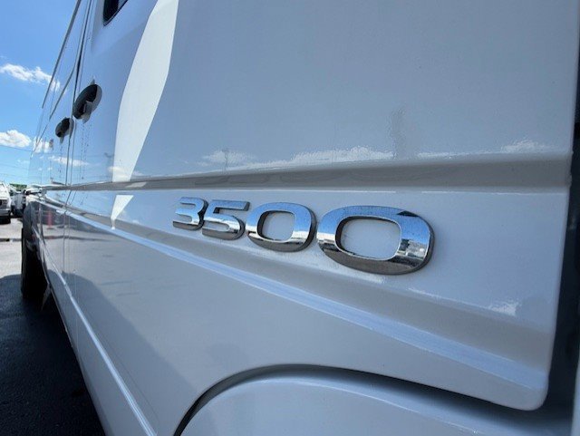 Used 2005 Dodge Sprinter 3500 w/ PWR Convenience Group image 23