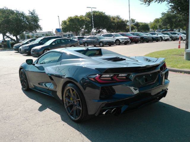 Used 2021 Chevrolet Corvette Stingray Convertible w/ Z51 Performance Package RWD image 17