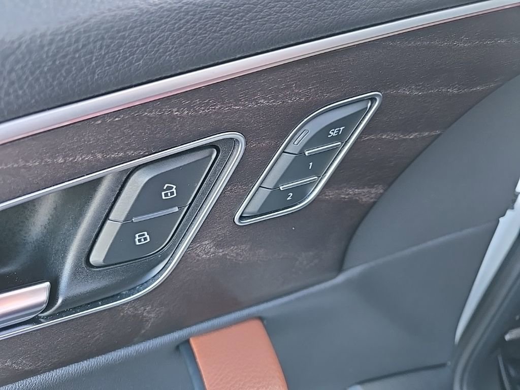 Used 2022 Audi Q7 2.0T Premium Plus w/ Premium Plus Package image 31