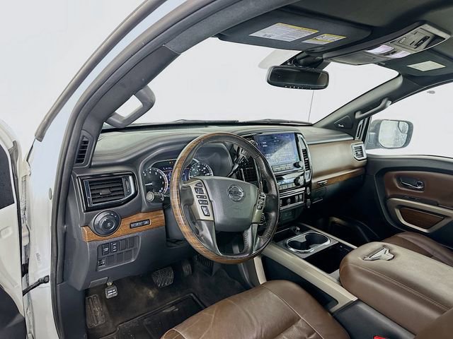 Used 2021 Nissan Titan Platinum Reserve AWD/4WD image 9