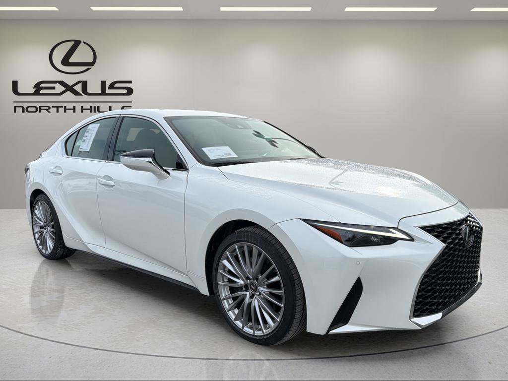 Certified 2022 Lexus IS 300 AWD w/ Premium Package image 4