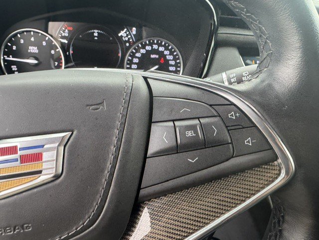 Used 2019 Cadillac XT5 Platinum AWD/4WD image 18