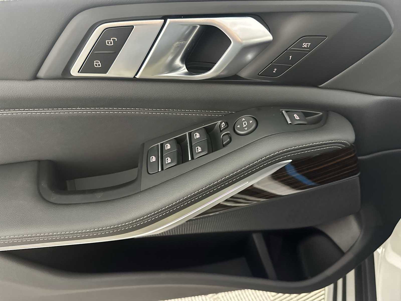 New 2026 BMW X5 xDrive40i image 13