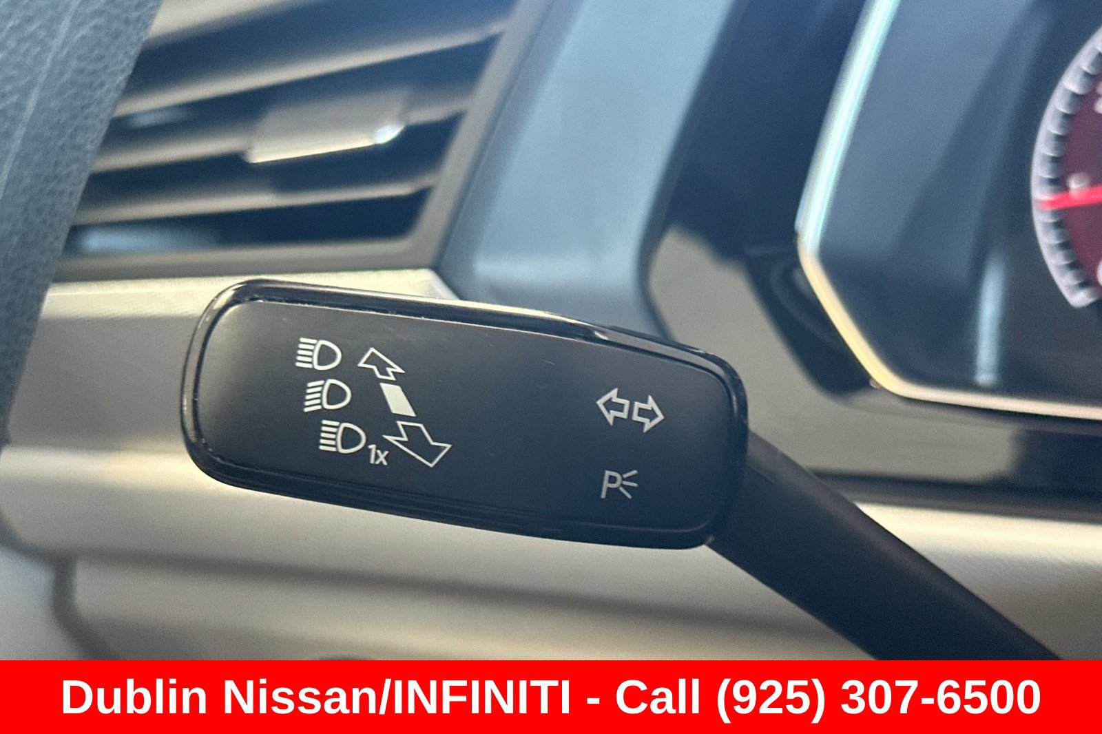 Used 2019 Volkswagen Jetta S w/ Driver Assistance Package FWD image 34