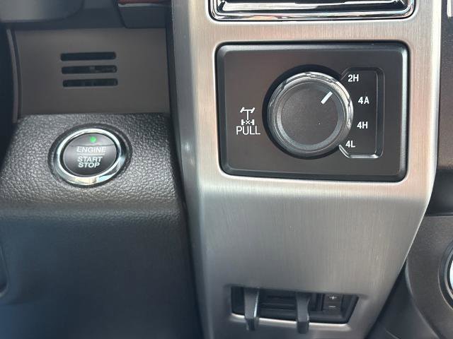 Used 2018 Ford F150 Platinum w/ Equipment Group 701A Luxury image 17