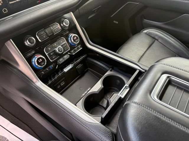Used 2023 GMC Yukon XL Denali AWD/4WD image 22