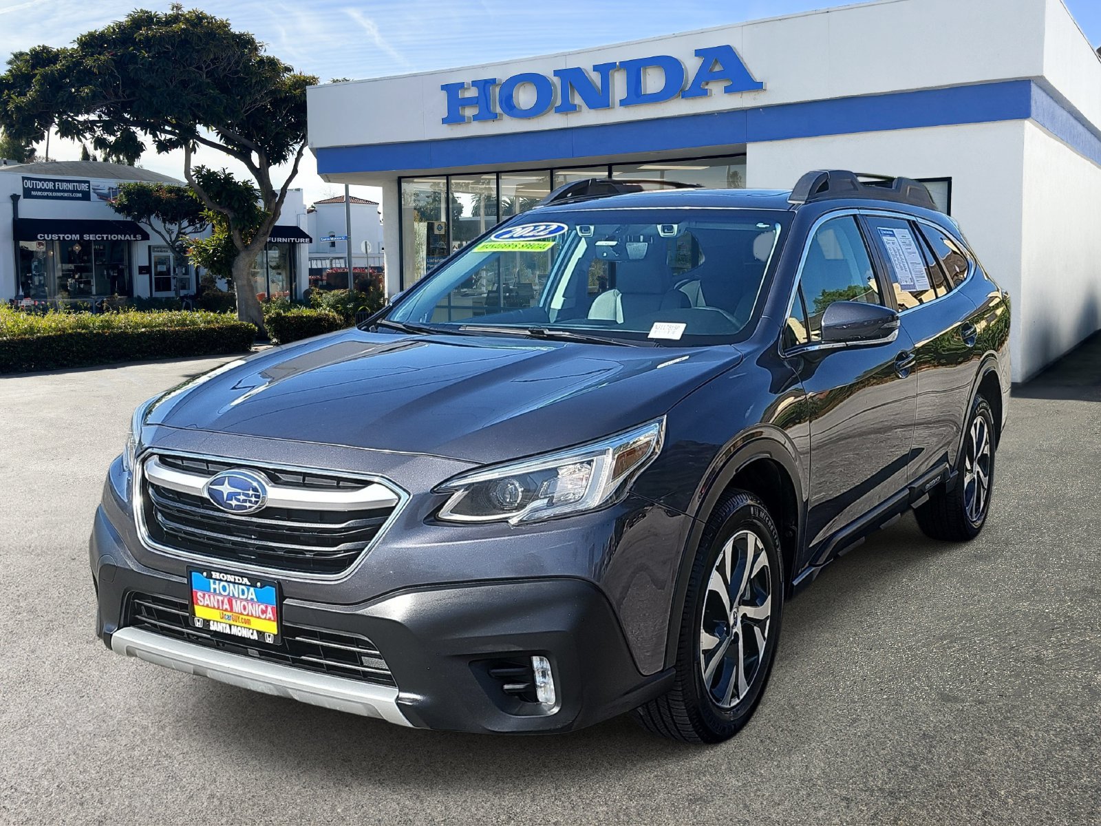 Used 2022 Subaru Outback Limited AWD/4WD image 1