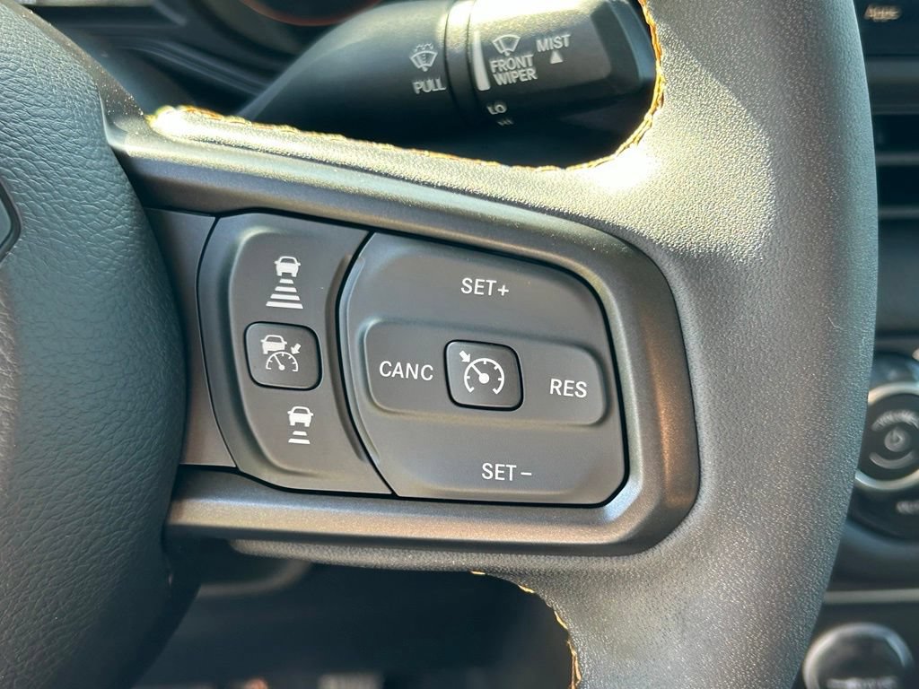 Used 2024 Jeep Gladiator Sport AWD/4WD image 22
