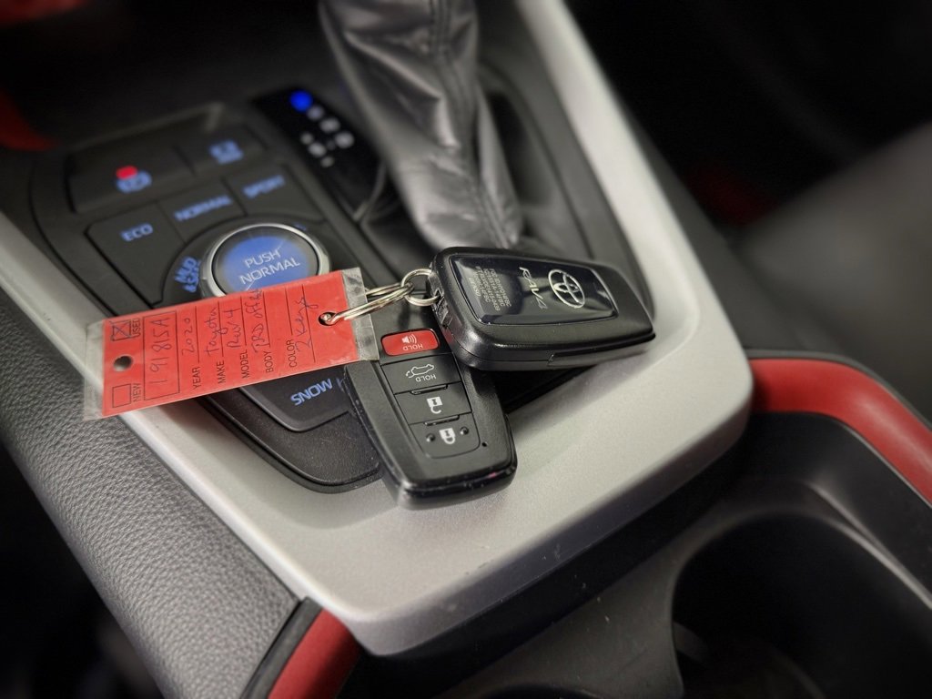 Used 2020 Toyota RAV4 TRD Off-Road image 26