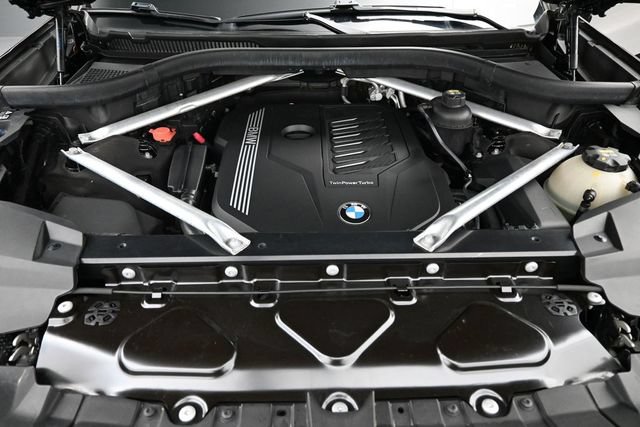 Used 2020 BMW X7 xDrive40i w/ Premium Package AWD/4WD image 23