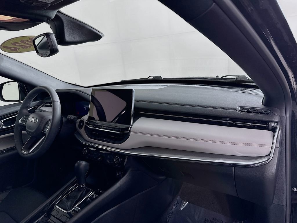 Used 2024 Jeep Compass Limited w/ Elite Group image 37