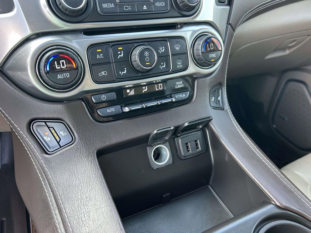 Used 2016 Chevrolet Suburban LT w/ LT Signature Package image 26