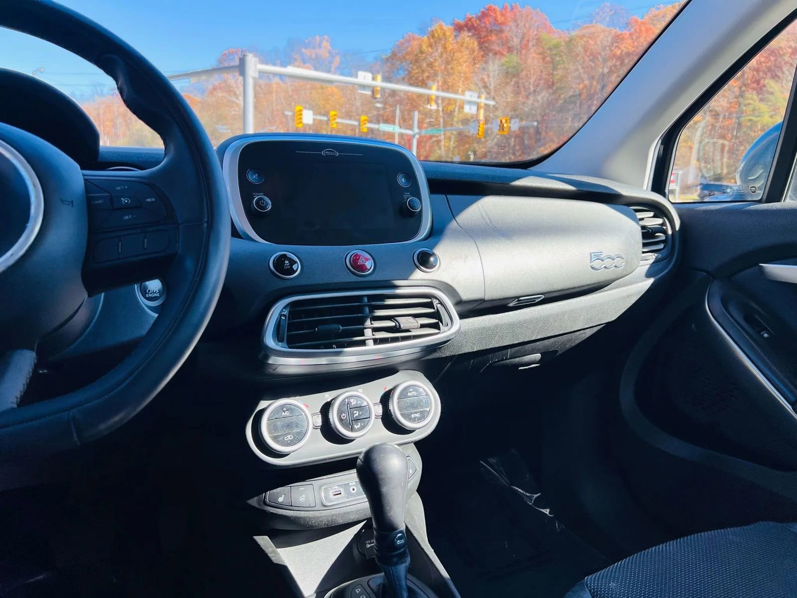 Used 2018 FIAT 500X Trekking image 23