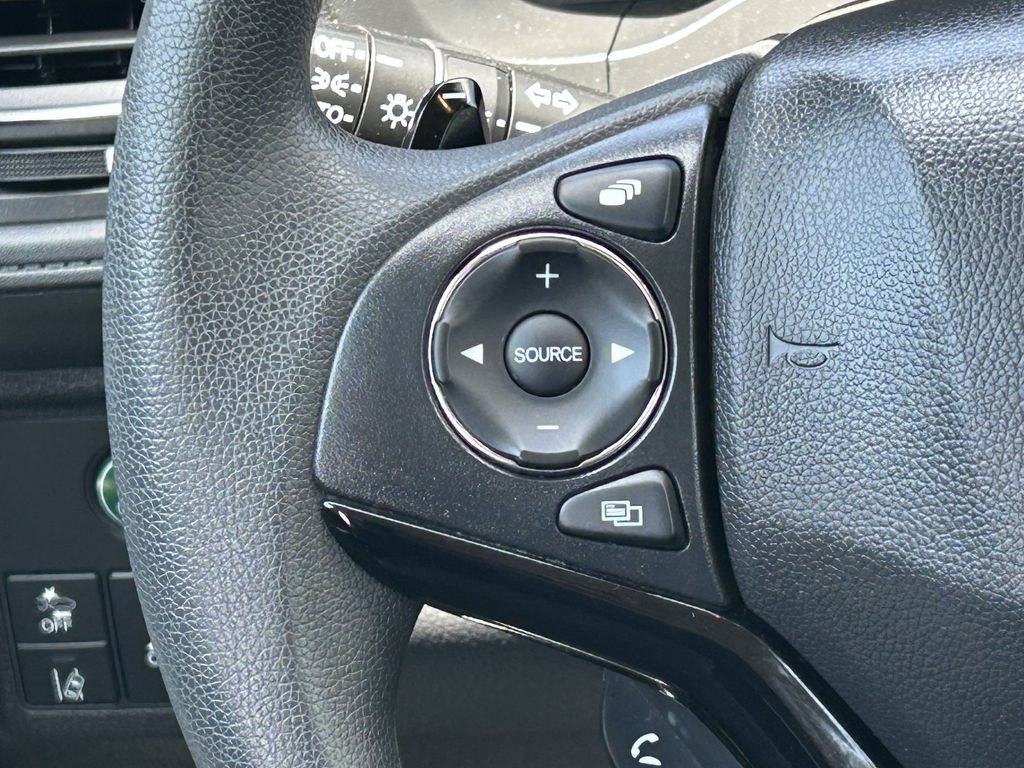 Used 2022 Honda HR-V EX image 21