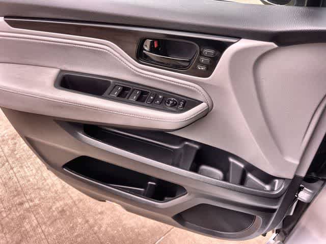 Certified 2024 Honda Odyssey Touring image 30