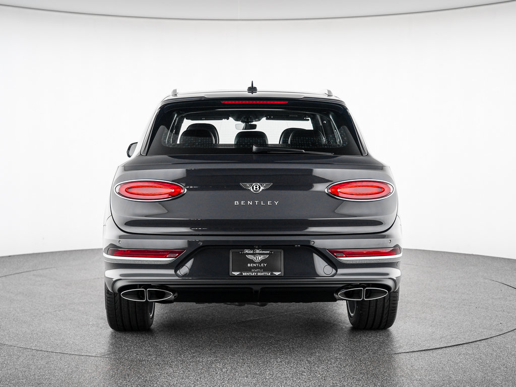 New 2026 Bentley Bentayga AWD/4WD image 4