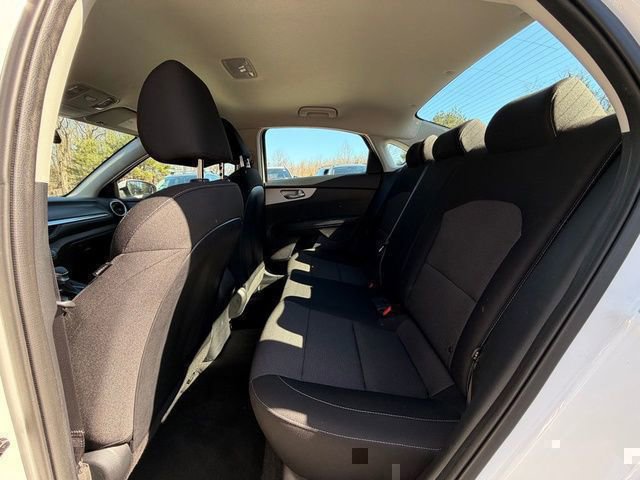 Used 2024 Kia Forte LXS image 13