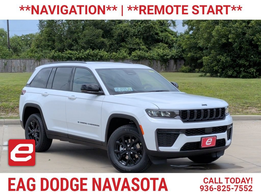 New 2026 Jeep Grand Cherokee Altitude RWD image 1