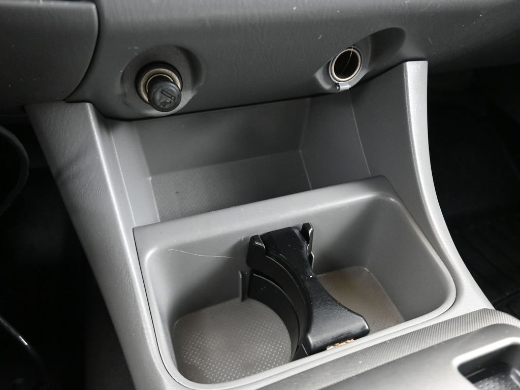 Used 2005 Toyota Tacoma PreRunner image 17