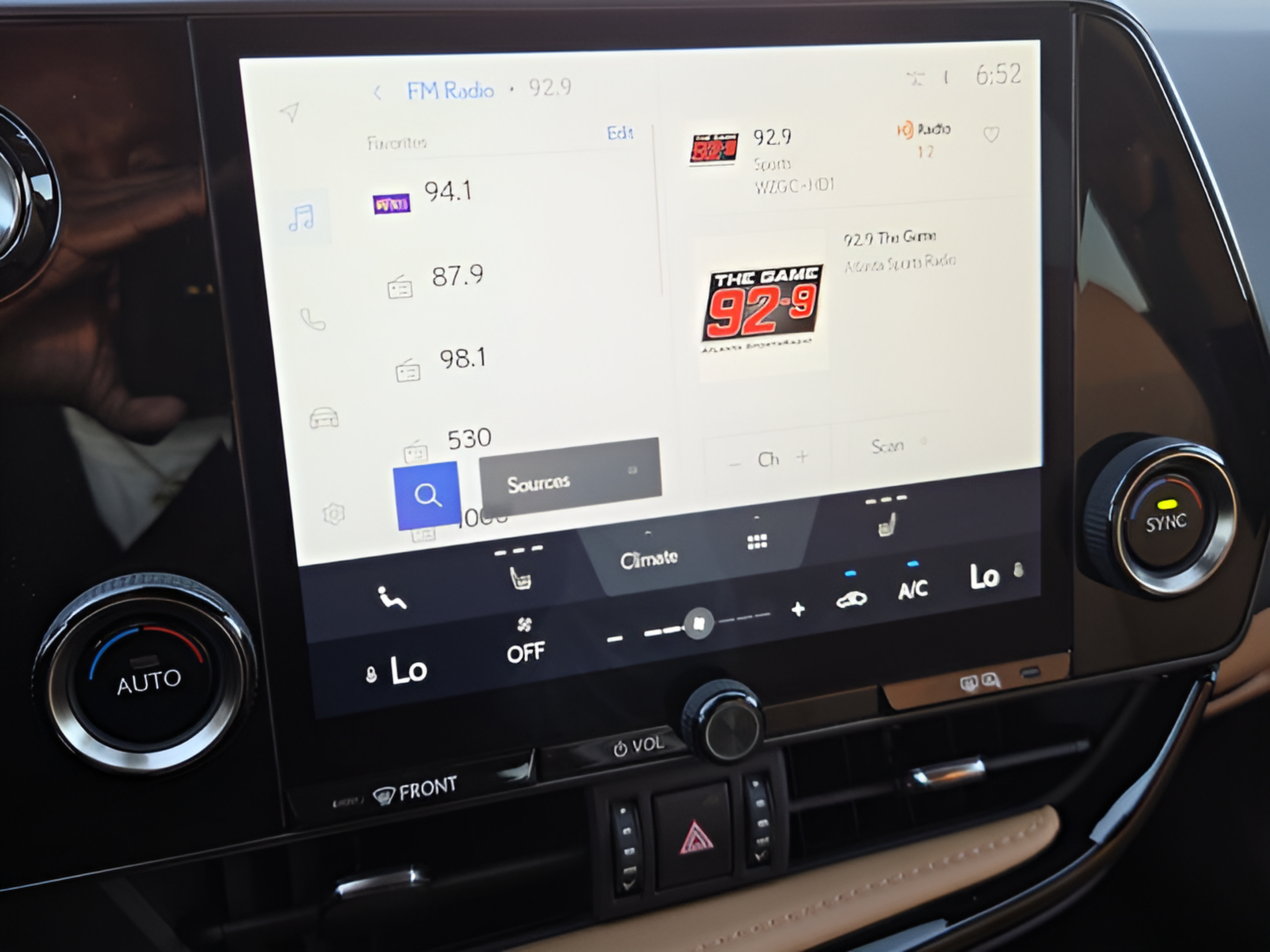 Used 2024 Lexus NX 350h AWD image 18