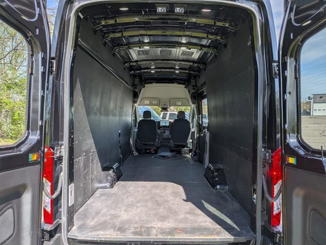 Used 2023 Ford E-Transit 148 High Roof Extended w/ Interior Upgrade Package image 15