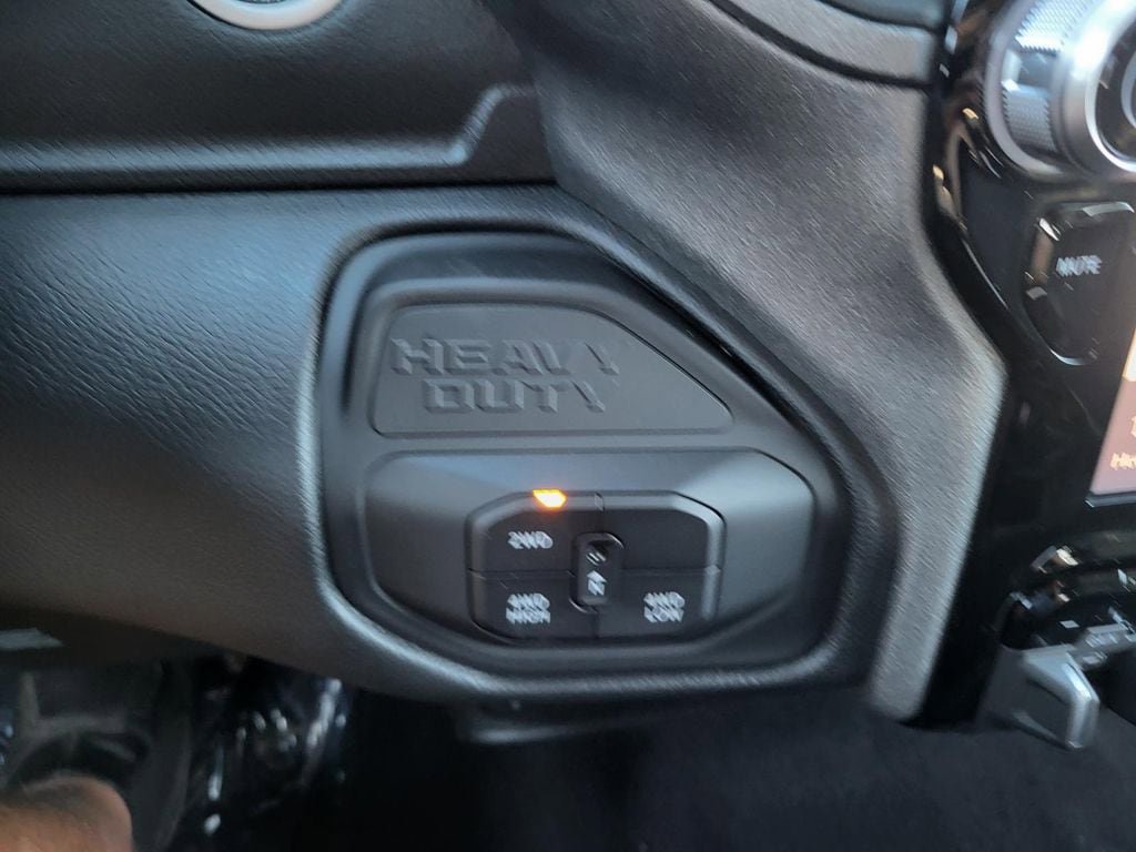 New 2026 RAM 3500 Tradesman AWD/4WD image 24