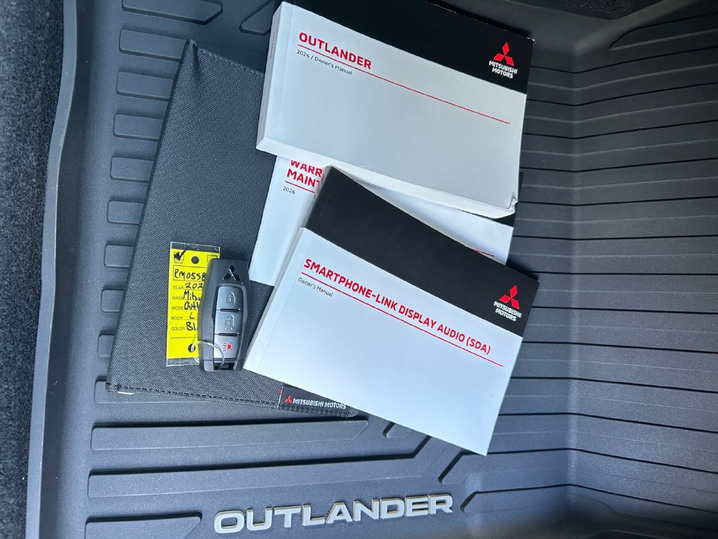 New 2026 Mitsubishi Outlander SE AWD/4WD image 16