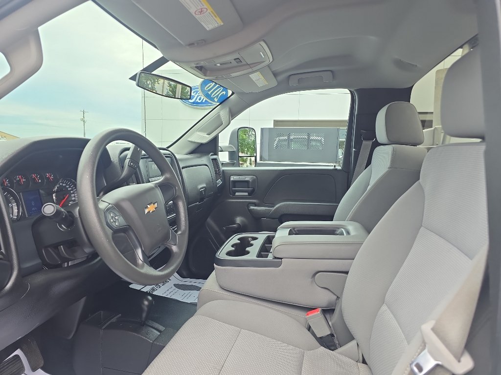 Used 2016 Chevrolet Silverado 2500 W/T AWD/4WD image 17