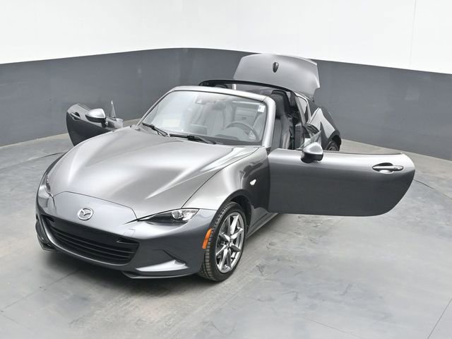 Used 2017 MAZDA MX-5 Miata RF Grand Touring RWD image 45