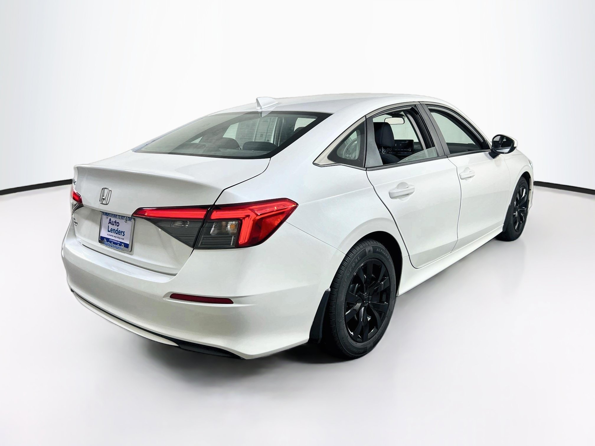 Used 2023 Honda Civic LX image 5