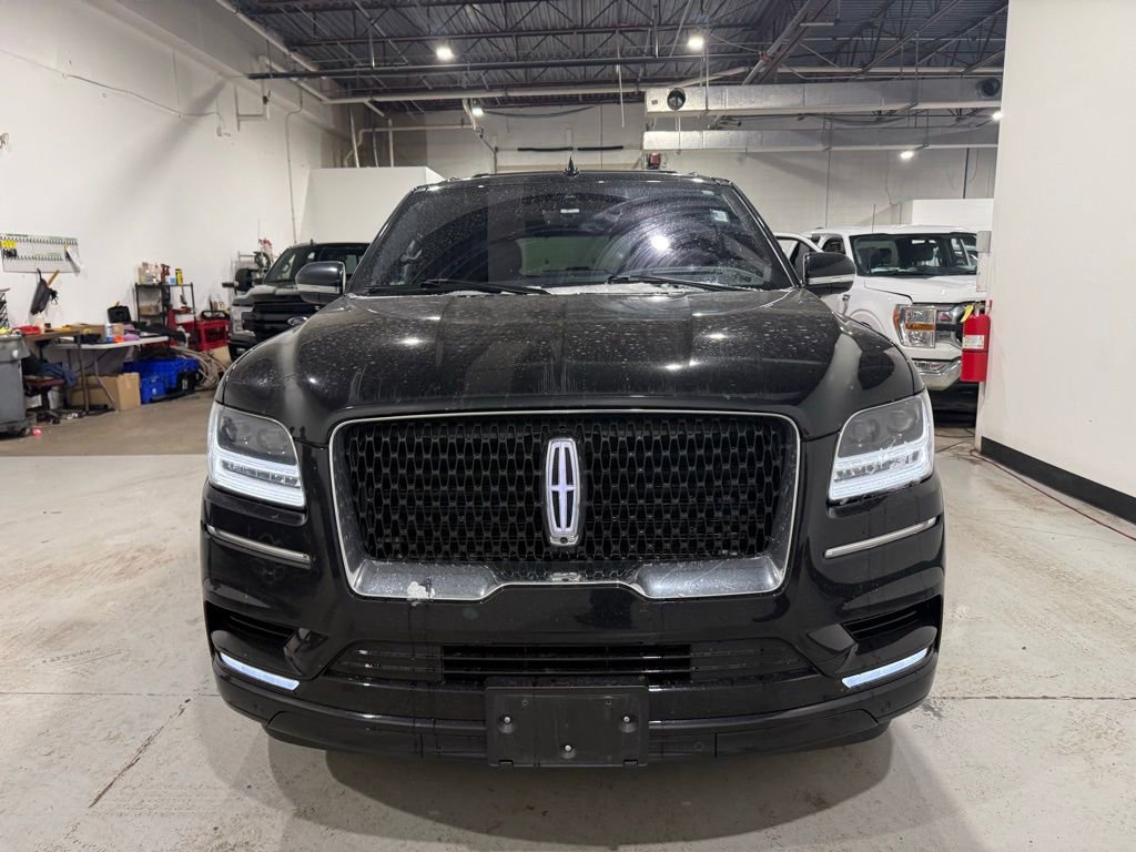 Used 2020 Lincoln Navigator Reserve w/ Equipment Group 208A Reserve image 3
