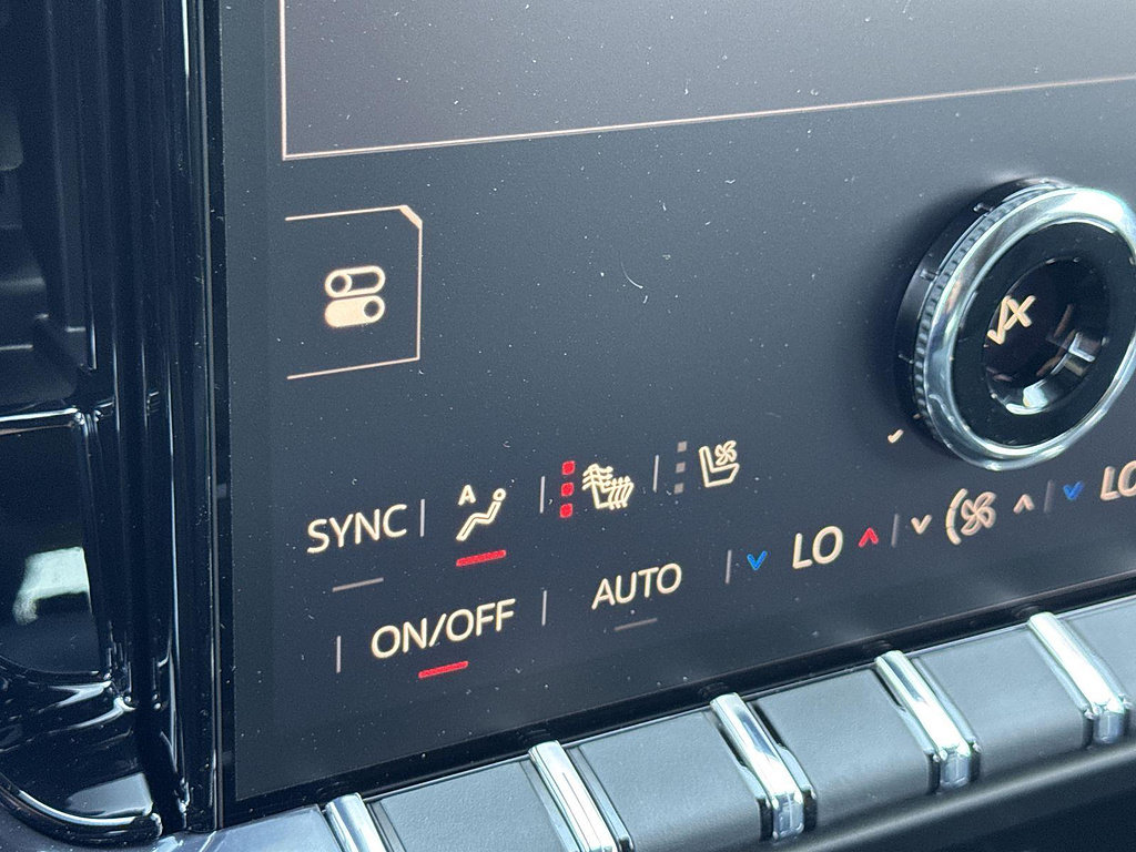 New 2026 GMC Yukon AT4 w/ AT4 Premium Package AWD/4WD image 17