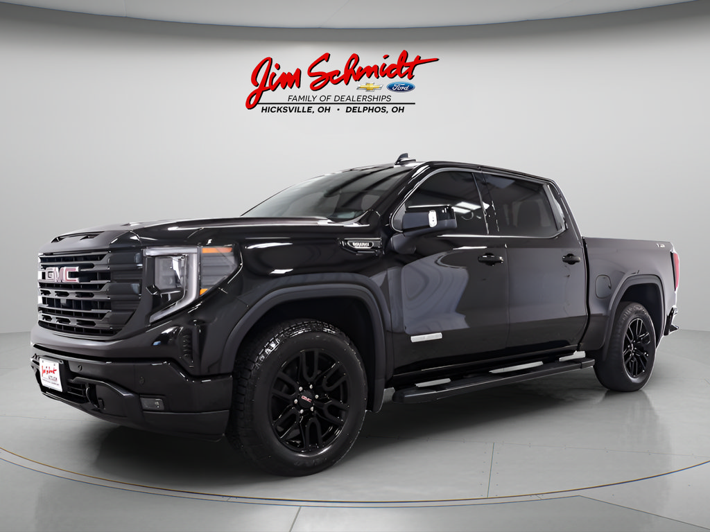 Used 2025 GMC Sierra 1500 Elevation w/ Elevation Premium Package AWD/4WD image 2